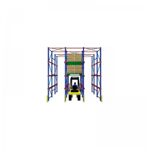 Fahren Sie in Palettenabschlägen